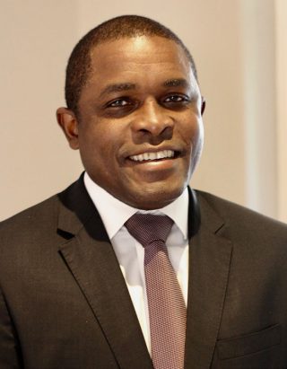 Dr-Mudavanhu